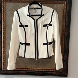 Cache Vintage Off White Jacket w/ Zip Front & Black Trim